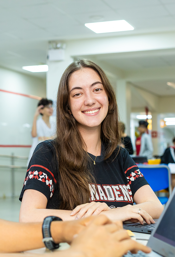 Aluna do International Baccalaureate Canadian Global School